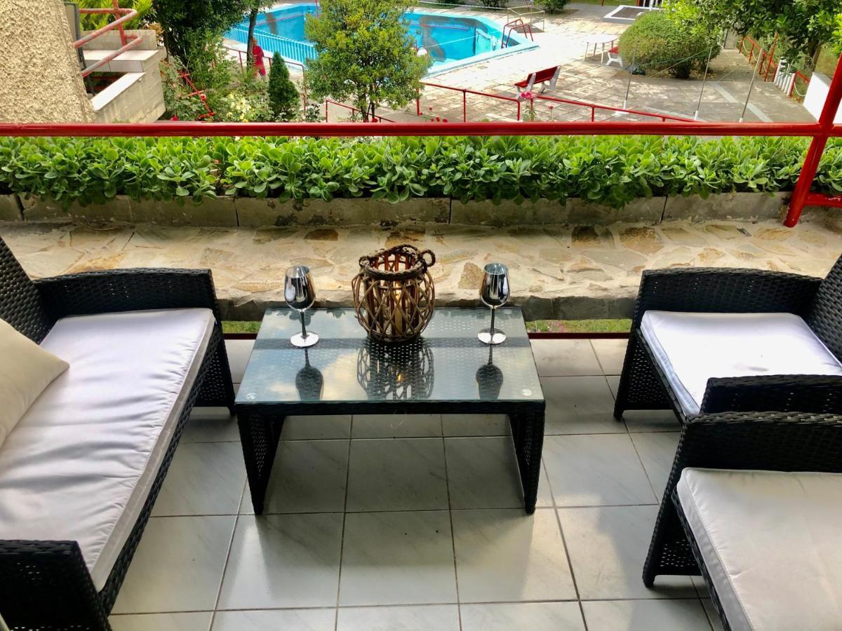 Villavictoria Marias View Pool Apartment Peraia  Bagian luar foto