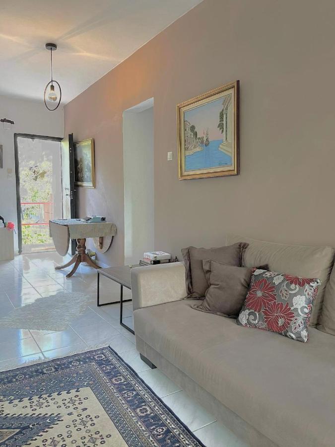 Villavictoria Marias View Pool Apartment Peraia  Bagian luar foto